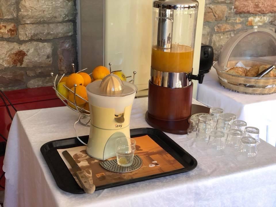 Petradi Aparthotel Livadi  Exteriör bild