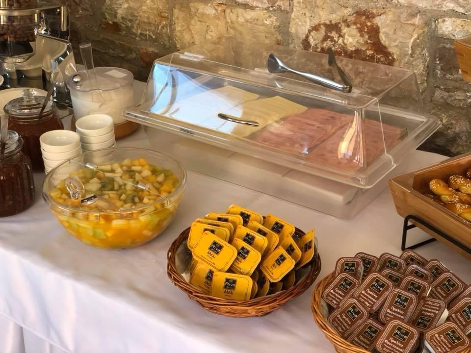 Petradi Aparthotel Livadi  Exteriör bild